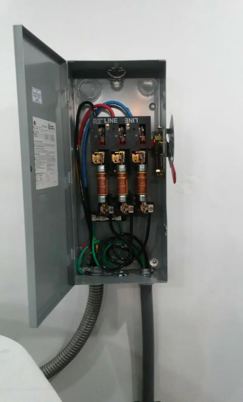 Three-phase disconnect switch installed for Electrical Wiring & Rewiring in Corsicana